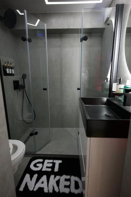 Bdsm Apartman V Bratislave -Adults Only 布拉迪斯拉发 外观 照片
